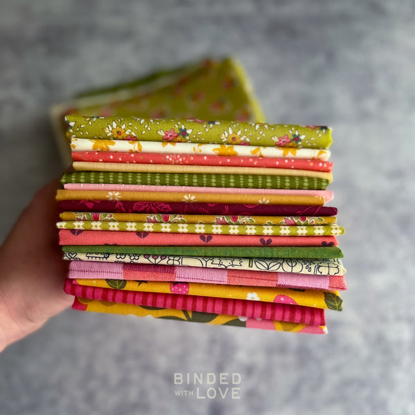 Strawberry Picnic Bundle | Curated 17 Fat Quarter Bundle