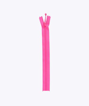 Pink bead zip Petit Pan