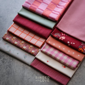 Strawberry Social Bundle | Curated 12 Fat Quarter Bundle