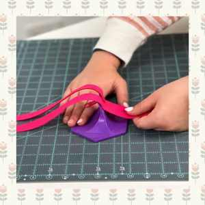 The Zipper Jig from The Gypsy Quilter