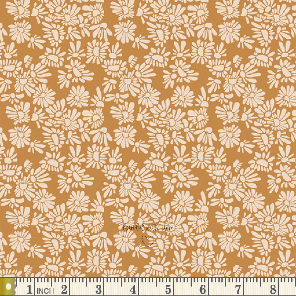 Tiny Meadow Queen Bee EVO60412 | Evolve by Suzy Quilts | Art Gallery Fabrics | Continuous Yardage | Fat Quarters | Quilting Fabric