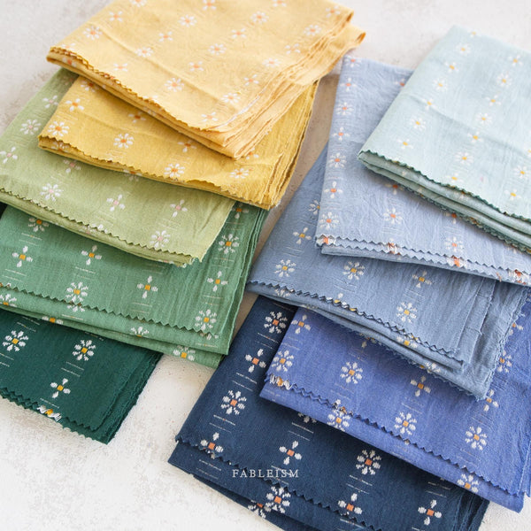 Daisies in Celadon FOR-DAI-17-CELADON | Forest Forage by Fableism Supply Co. | Continuous Yardage | Fat Quarter | Yarn Dyed Wovens