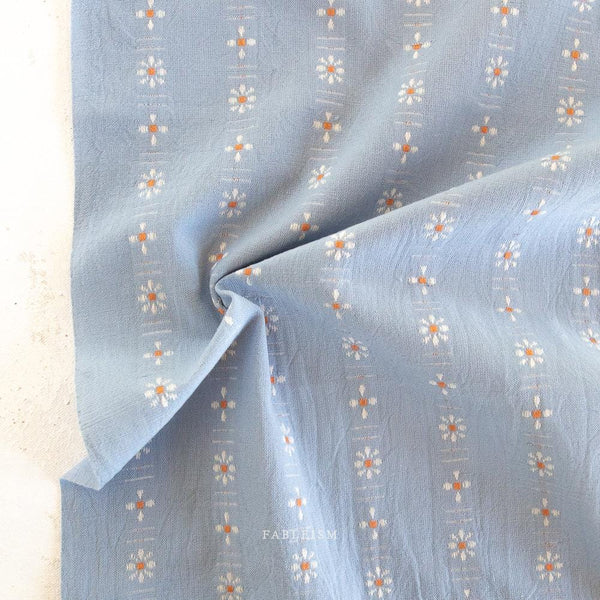 Daisies in Soft Periwinkle FOR-DAI-21-SOFTPERIWINKLE | Forest Forage by Fableism Supply Co. | Yardage | Fat Quarter | Yarn Dyed Wovens