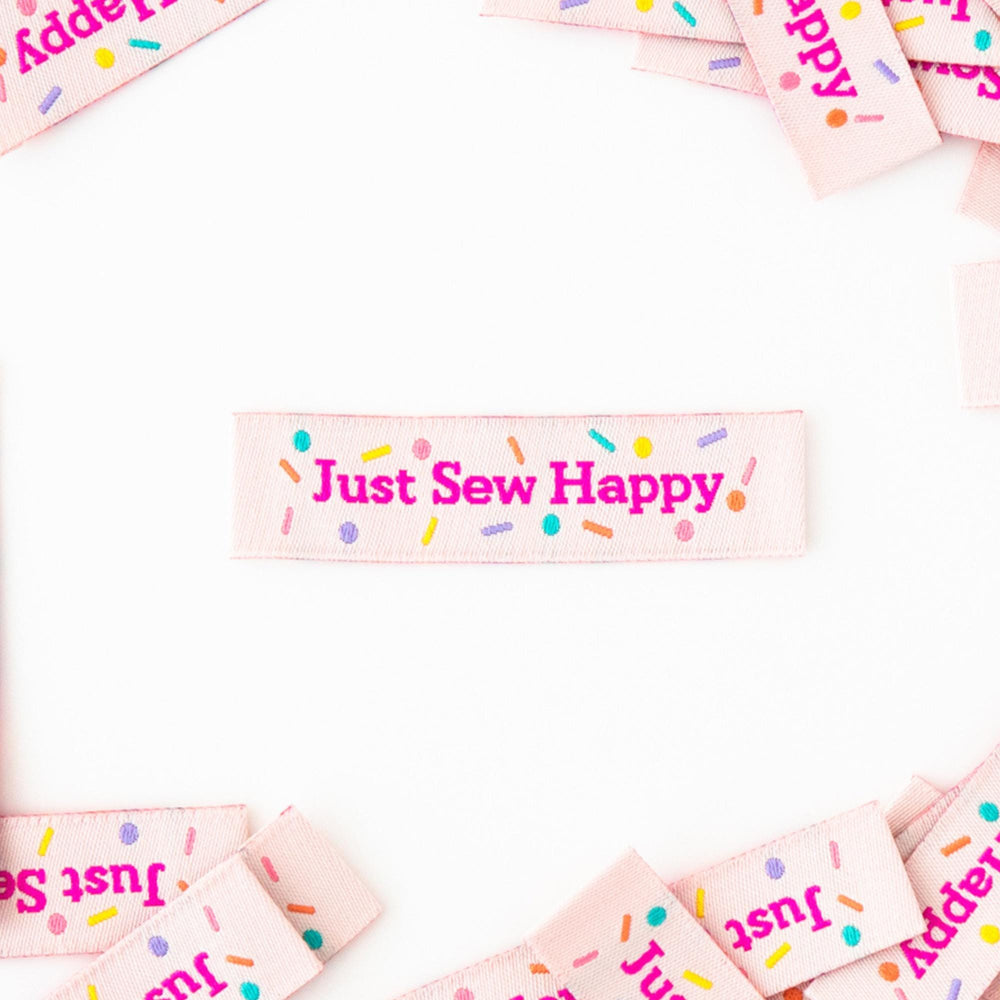 Just Sew Happy Tied with a Ribbon Woven Labels | Sarah Hearts Labels | 8 Pack Sewing Woven Labels | Perfect Gift for Sewist or Quilter