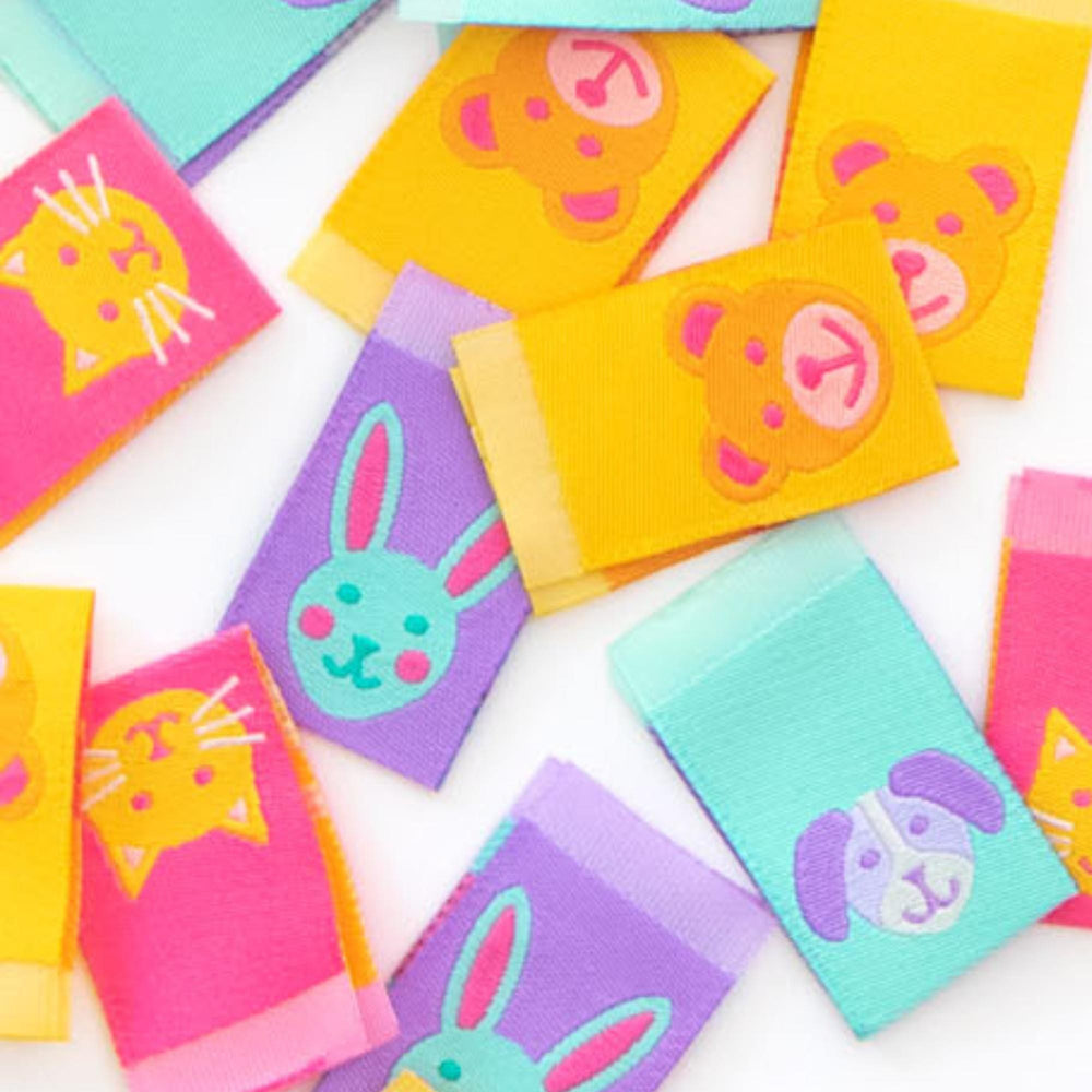 Daisy Multi Colored Woven Labels | Sarah Hearts Labels | 8 Pack Sewing Woven Labels | Perfect Gift for Sewist or Quilter