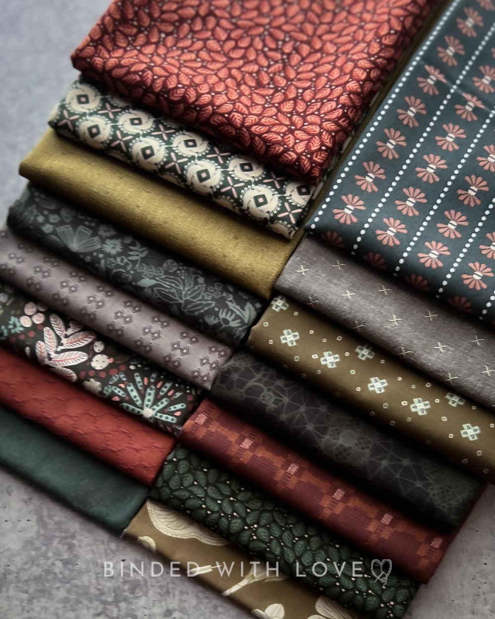 Curated Fat Quarter Bundle | 15 Fat Quarters | Hand Selected Quilting Bundle | Quilting Fabric | BUNDLE-2561