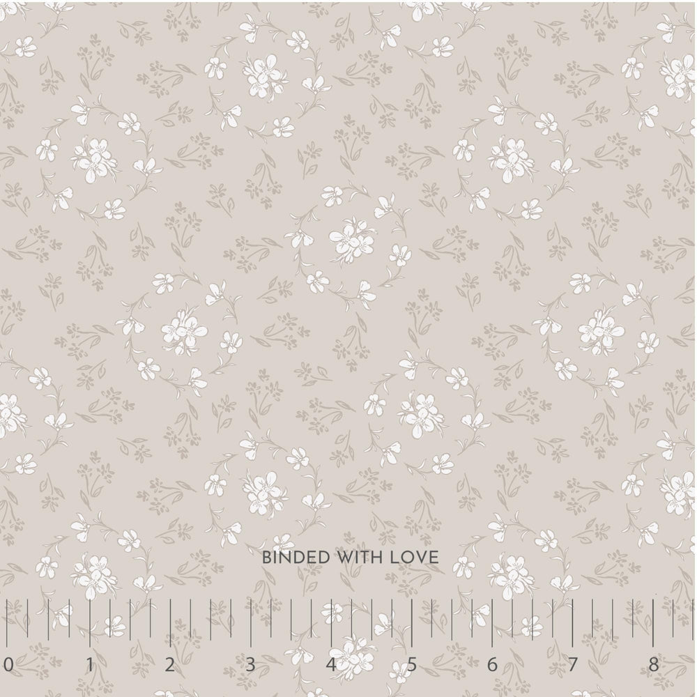 Alyssum Harmony Ring 228317 | Gentle Whispers by Trisha Patel