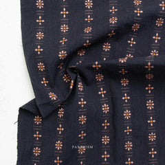 Daisies in Black FOR-DAI-25-BLACK | Fableism Supply Co.