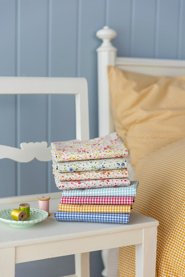 Tilda Wideback Ellie Ginger/Orange TIL150013 | 108” Wide Quilt Backing Fabric | Continuous Yardage