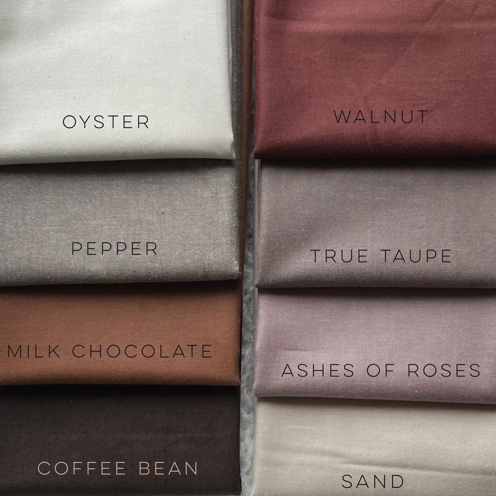 Peppered Cotton Oyster 35 | Peppered Cotton by Pepper Cory | Studio E Fabrics | SHOT COTTON | Continuous Yardage | Fat Quarter