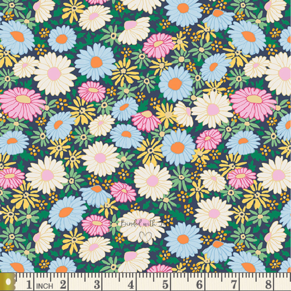 Raising Daisy DSY24407 | Daisy by Maureen Cracknell | Art Gallery Fabrics | Quilting Fabric | Continuous Yardage | End of Bolt | Destash