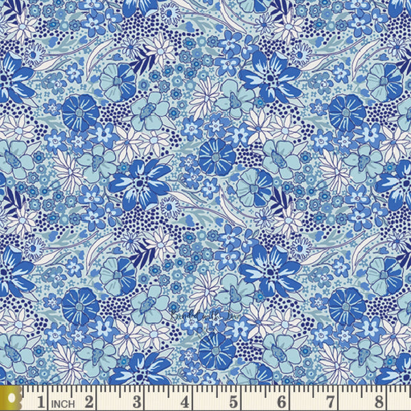 Wild Garden Breeze TBL89502 | True Blue by Maureen Cracknell | Art Gallery Fabrics | Quilting Fabric | Yardage | End of Bolt | Destash