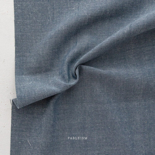 Midnight ECW-08-MIDNIGHT | Everyday Chambray by Fableism Supply Co. | Continuous Yardage | Fat Quarter | Yarn Dyed Wovens