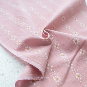 Daisies in Pansy Pink FOR-DAI-08-PANSYPINK | Forest Forage by Fableism Supply Co. | Continuous Yardage | Fat Quarter | Yarn Dyed Wovens